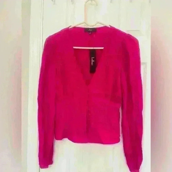 Conversation Starter Fuchsia V-Neck Long Sleeve Button-Up Top size S NWT 
Lulus - Picture 8 of 12
